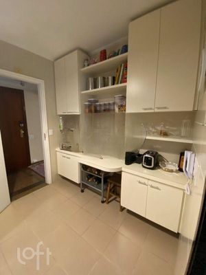 Image 6 - 661574