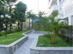 Image 1 - 662365