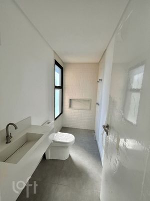 Image 14 - 662756