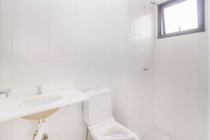 Image 13 - 663736