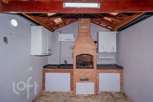 Image 18 - 663948