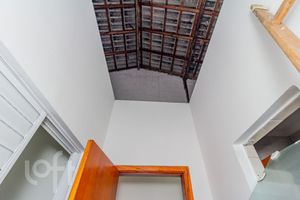 Image 24 - 663948