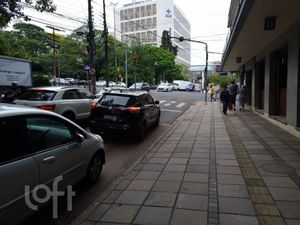 Image 25 - 664006