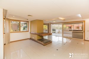 Image 10 - 6643
