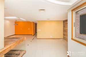 Image 11 - 6643