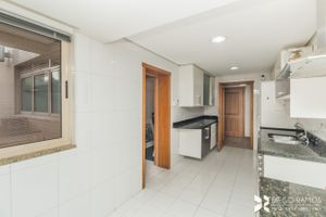 Image 34 - 6643