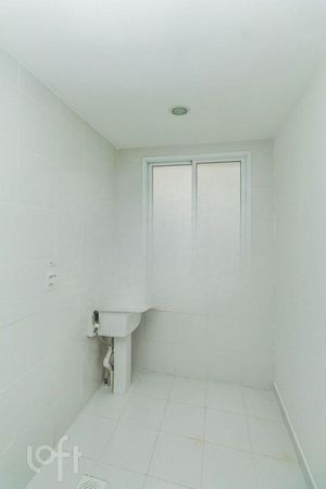 Image 25 - 665045