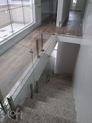 Image 4 - 666962