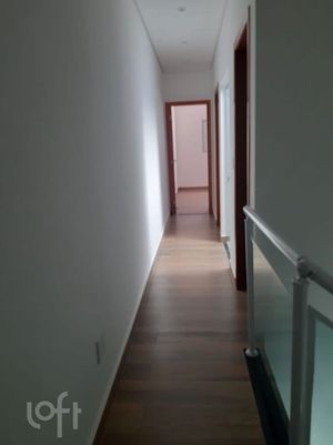 Image 20 - 666974
