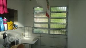 Image 7 - 667342