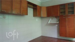 Image 10 - 667427