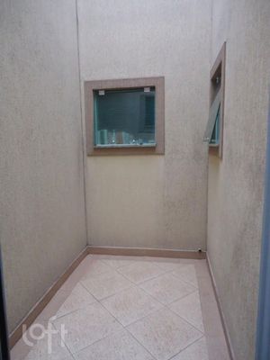 Image 39 - 667434