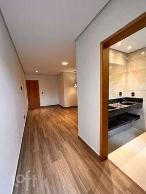 Image 62 - 667445