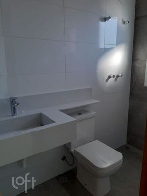 Image 19 - 667503