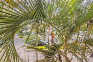 Image 9 - 6720