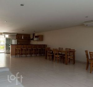 Image 30 - 674674