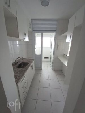 Image 11 - 675303