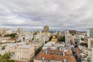 Image 8 - 676856