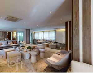 Image 21 - 676874