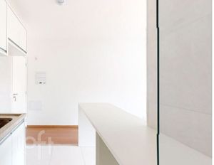 Image 10 - 676874