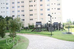 Image 92 - 678744