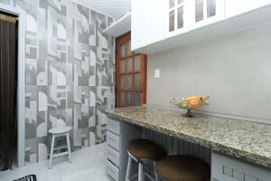 Image 26 - 678844