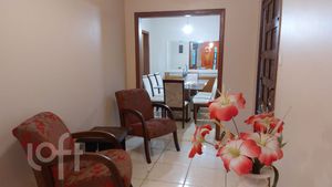 Image 3 - 679385