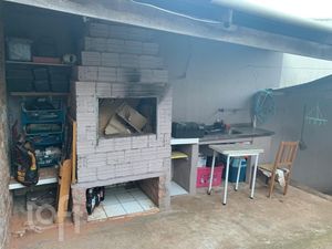 Image 19 - 679394