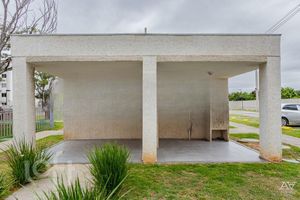 Image 16 - 679468