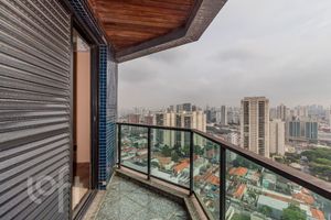 Image 25 - 679817