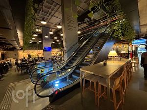 Image 13 - 681403