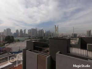 Image 12 - 681418