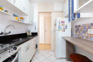 Image 10 - 686099