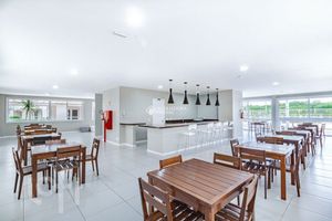 Image 30 - 686309