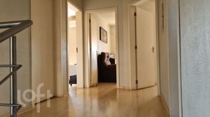 Image 19 - 686314
