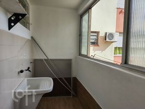 Image 9 - 686368