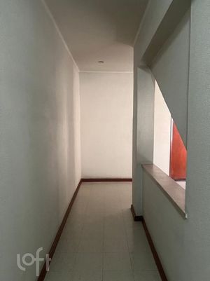 Image 21 - 686529