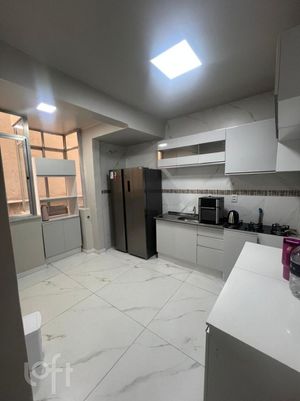 Image 11 - 686529