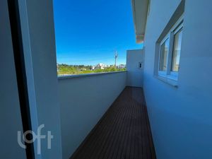 Image 1 - 687723