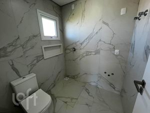 Image 8 - 687723