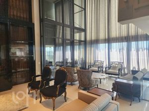 Image 3 - 688520