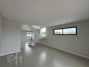 Image 17 - 688545