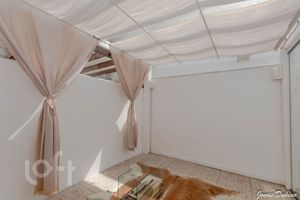 Image 31 - 688673
