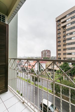 Image 17 - 6892