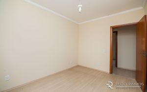 Image 11 - 6893