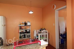 Image 21 - 689542
