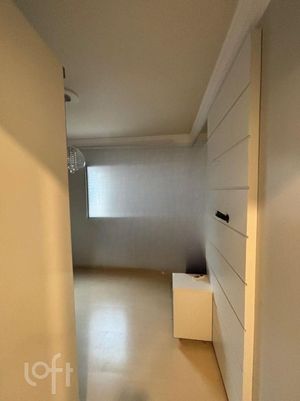 Image 14 - 689555