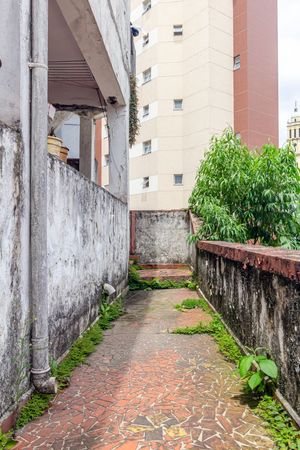 Image 44 - 689690