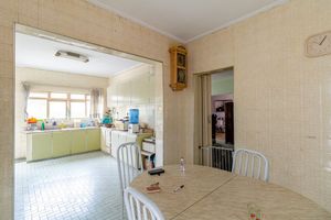 Image 10 - 689690
