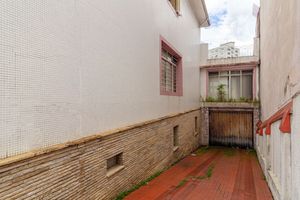 Image 47 - 689690
